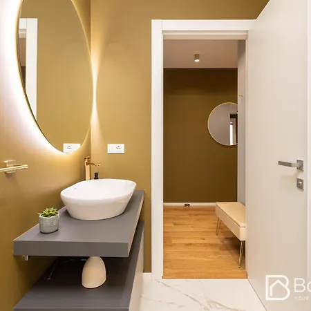 Seaweed - Center Apartment